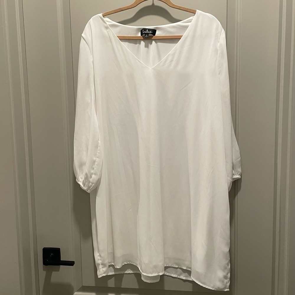 [DONATED] Lulu’s White shift dress